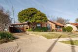 2101 Deerfield Drive - Photo 2