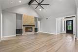 1064 Glenoaks Drive - Photo 25