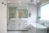 6639 Clearhaven Circle - Photo 18