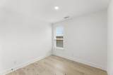 712 Hawthorn Lane - Photo 17