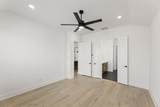 712 Hawthorn Lane - Photo 34