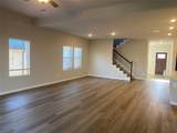 2129 Mustang Way - Photo 9