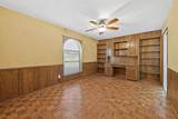 1505 Surrey Court - Photo 3