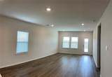 920 Sunrise Lane - Photo 3