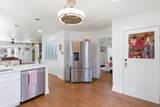 307 Brazos Street - Photo 15