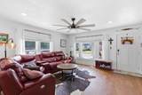 307 Brazos Street - Photo 7
