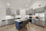 200 Gladys Street - Photo 11