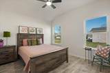 200 Gladys Street - Photo 16