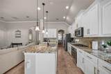 9458 Robinwoods Drive - Photo 9