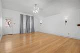 1042 Grimes Drive - Photo 10