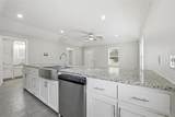 929 Collins Street - Photo 8