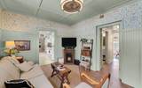 3027 Windsor Avenue - Photo 18