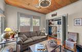 3027 Windsor Avenue - Photo 9