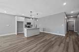 527 Walker Street - Photo 2
