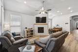 1925 Pelham Drive - Photo 4