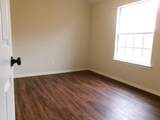 8809 Oakwood Lane - Photo 15