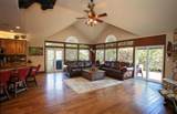 880 Cliffs Drive - Photo 4