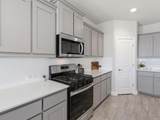 16032 Farringdon Way - Photo 7