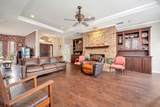 1501 Lynhurst Lane - Photo 7