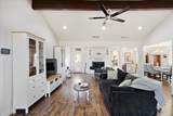 698 Hackberry - Photo 5