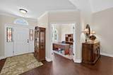 403 Arrowhead Point - Photo 4