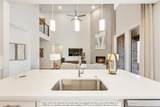 4536 Wordsworth Avenue - Photo 13