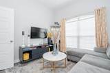 4006 Metropolitan Avenue - Photo 16