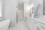 4006 Metropolitan Avenue - Photo 18