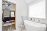 4006 Metropolitan Avenue - Photo 20