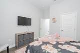 4006 Metropolitan Avenue - Photo 22