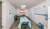 2117 California - Photo 19