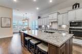 2729 Ashford - Photo 7