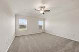 813 Amberwood Court - Photo 18