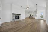 5013 Valley View Drive - Photo 12