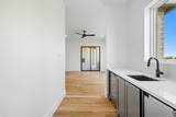 911 Brinn Boulevard - Photo 18