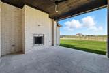 911 Brinn Boulevard - Photo 35