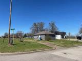 1000 10th Avenue - Photo 2