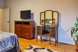 1004 Vintage Avenue - Photo 24