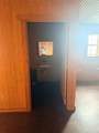 411 Lee - Photo 4