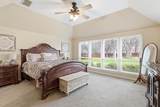 312 Lakeside Oaks Circle - Photo 18
