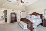 312 Lakeside Oaks Circle - Photo 19
