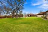 312 Lakeside Oaks Circle - Photo 35