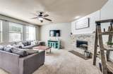 9812 Marthas Vineyard Circle - Photo 2