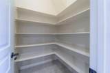 1722 Sandalwood Lane - Photo 13