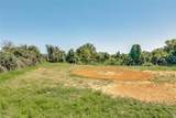 550 Oakdale Road - Photo 2
