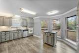 303/305 Cecile Court - Photo 14