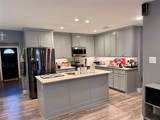 510 Woodlawn Street - Photo 2