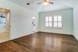 1121 Spencer Street - Photo 23