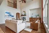 1121 Spencer Street - Photo 8
