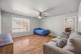 582 College Street - Photo 6